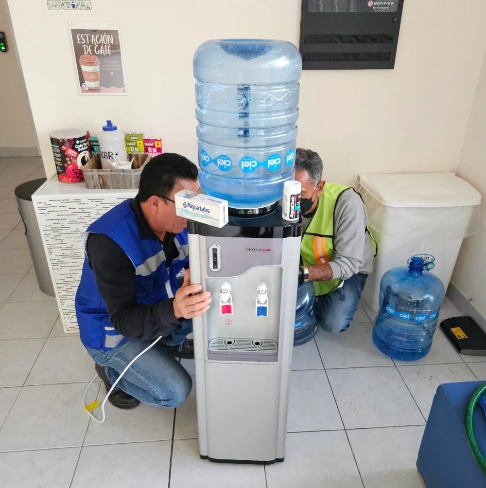 imagenes de proyecto mantenimiento de dispensadores de agua